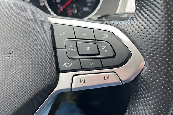 Volkswagen Passat 18 of 18