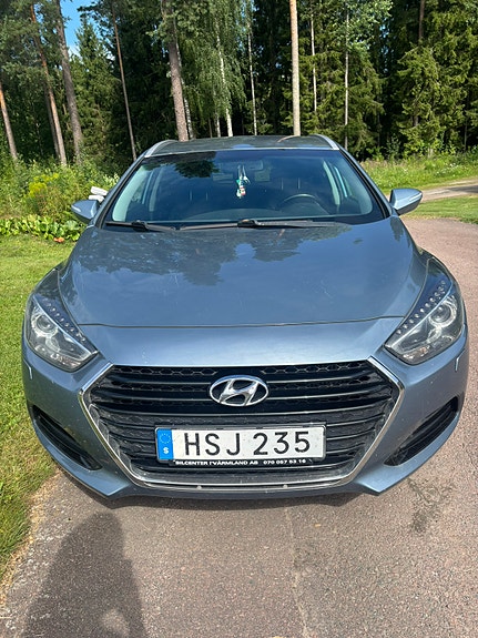 Hyundai i40 3 of 3
