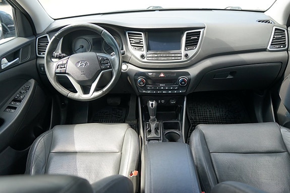 Hyundai Tucson 11 of 14