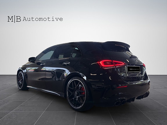 Mercedes-Benz A45 4 of 5