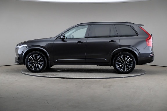 Volvo XC90 4 of 5