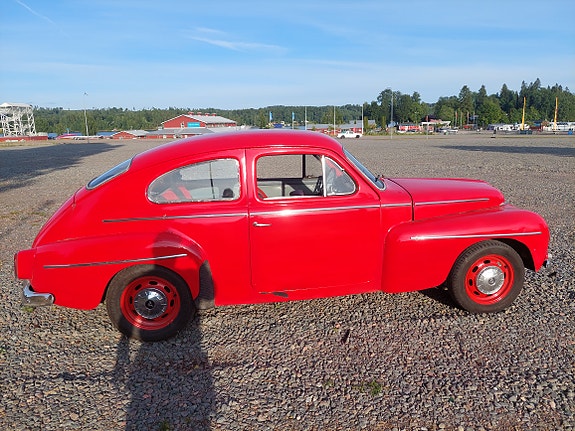 Volvo PV 3 of 5