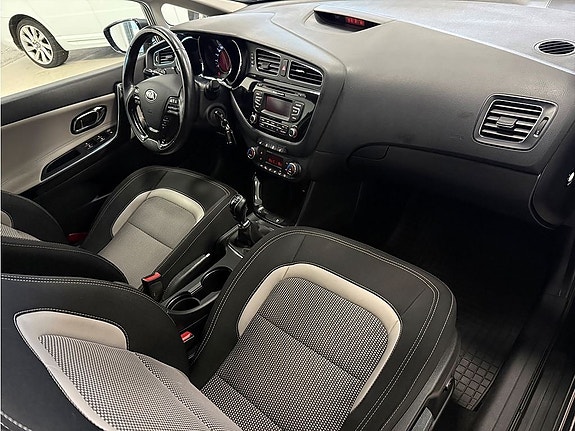 Kia Ceed 5 of 5