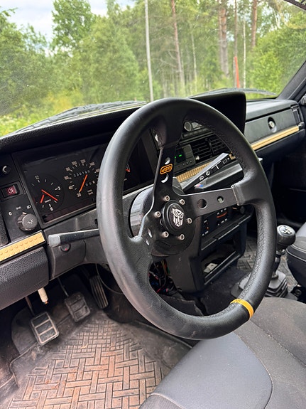 Volvo 240 5 of 5