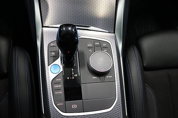 BMW i4 19 of 26