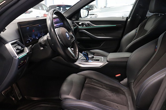 BMW i4 9 of 26