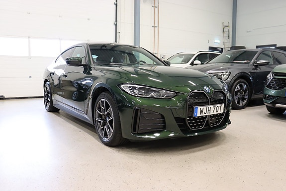 BMW i4 3 of 5