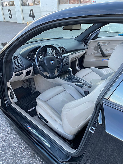 BMW 135i 6 of 6