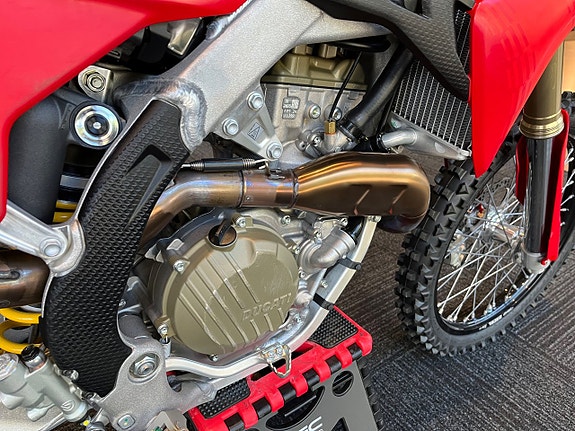 Ducati Desmo450 MX Demo 4H 5 of 6