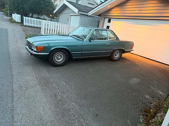 Mercedes-Benz 500 SL 3 of 8
