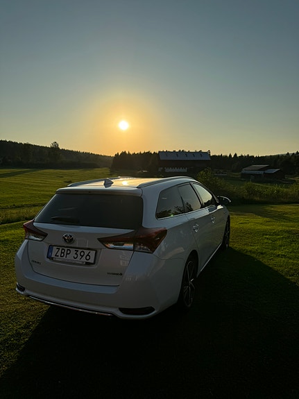 Toyota Auris 11 of 12