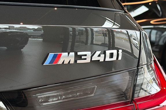 BMW M340i 23 of 24