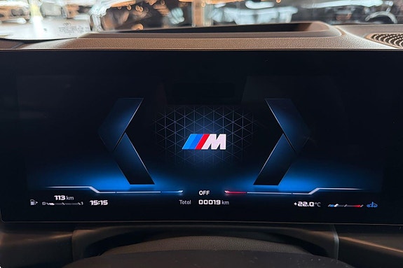 BMW M340i 16 of 24