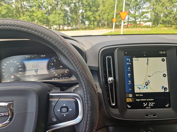 Volvo XC40 5 of 5