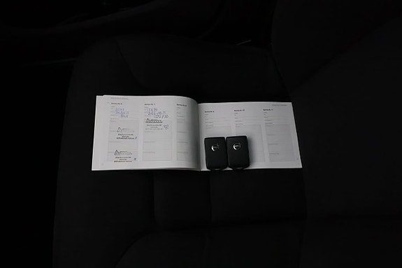Volvo V60 15 of 17