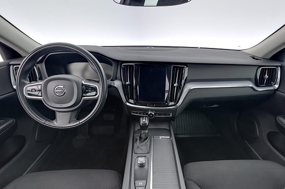 Volvo V60 7 of 17