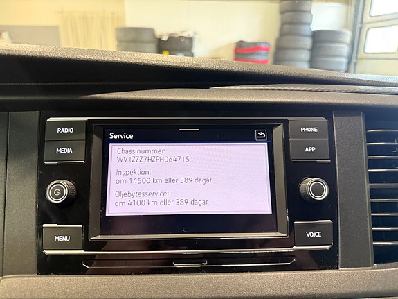 Volkswagen Transporter 15 of 15