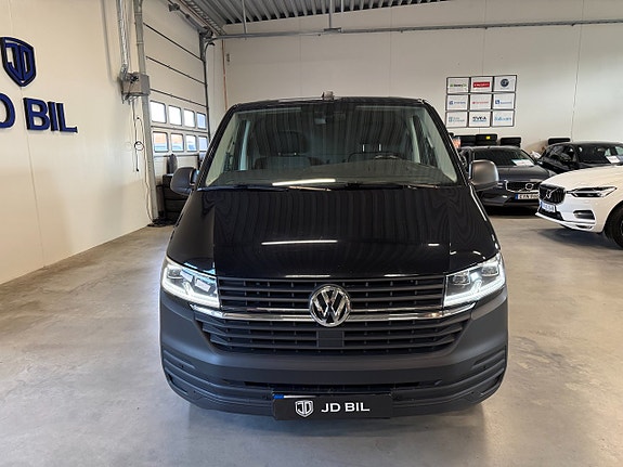 Volkswagen Transporter 4 of 15