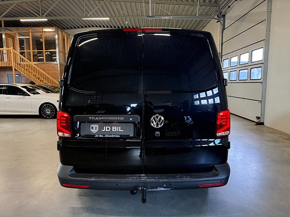 Volkswagen Transporter 5 of 15