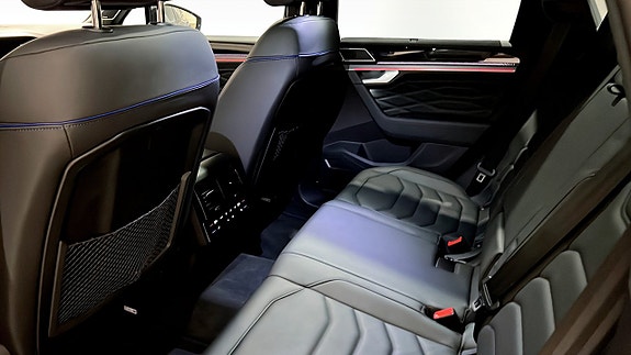 Volkswagen Touareg 12 of 25