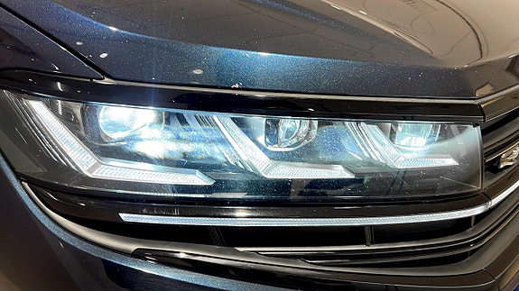 Volkswagen Touareg 17 of 25