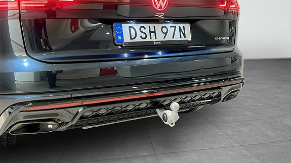 Volkswagen Touareg 14 of 25