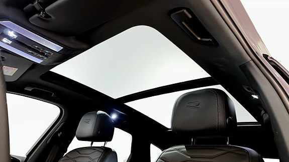 Volkswagen Touareg 9 of 25