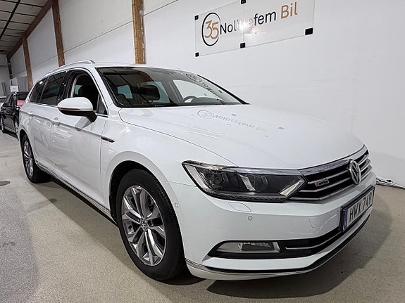Volkswagen Passat 7 of 30