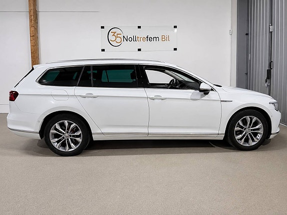 Volkswagen Passat 6 of 30