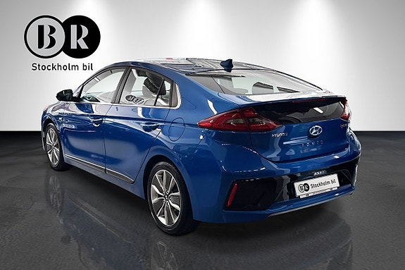 Hyundai IONIQ 3 of 18