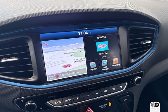 Hyundai IONIQ 11 of 18