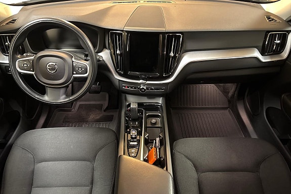 Volvo XC60 9 of 14