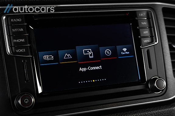 Volkswagen Amarok 26 of 30