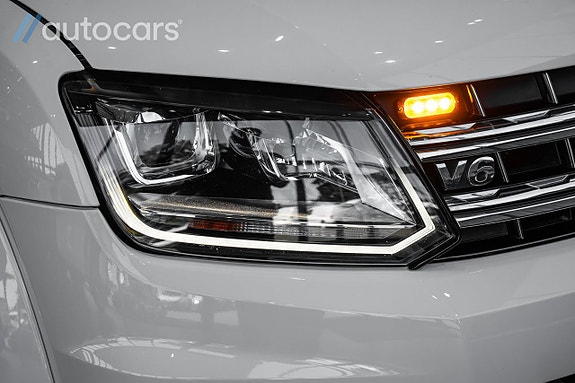 Volkswagen Amarok 9 of 30