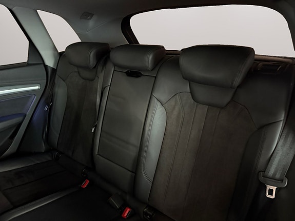 Audi Q5 10 of 24