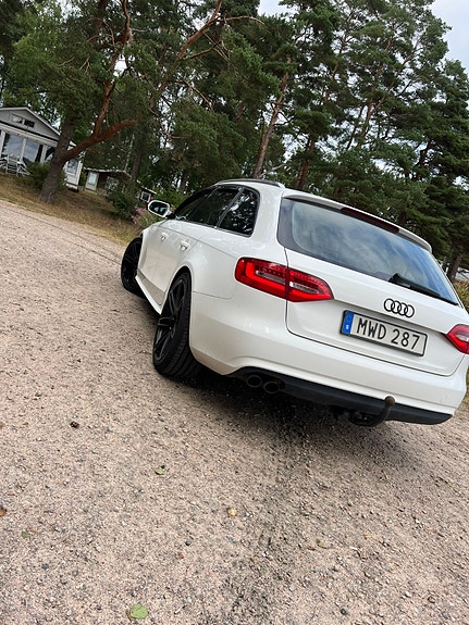 Audi A4 4 of 5