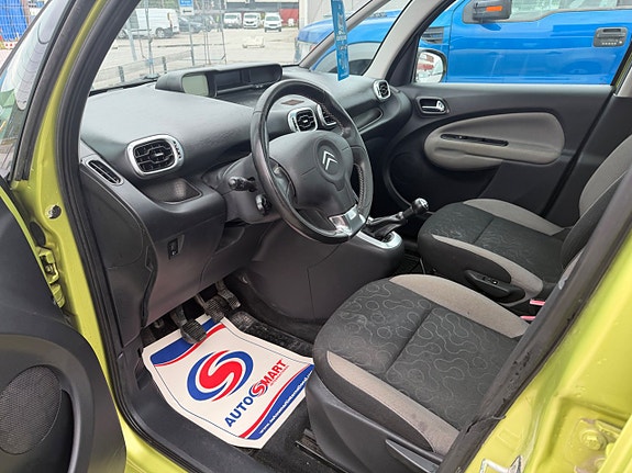 Citroen C3 Picasso 20 of 24