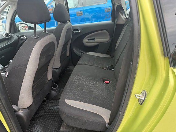 Citroen C3 Picasso 17 of 24