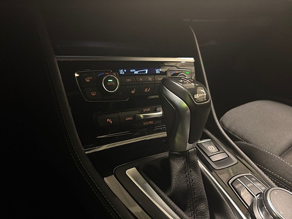 BMW 225xe 10 of 25