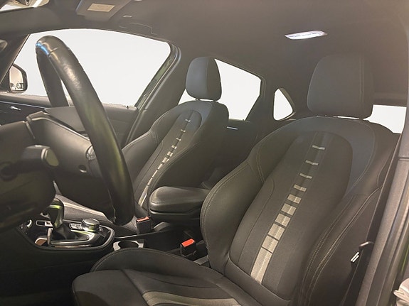 BMW 225xe 8 of 25