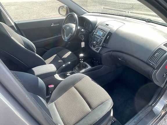 Hyundai i30 9 of 17