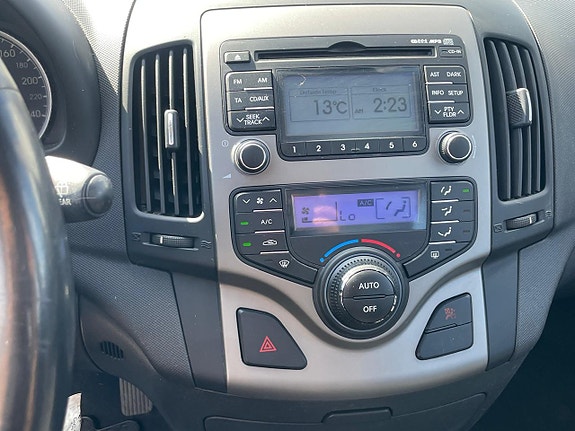 Hyundai i30 14 of 17