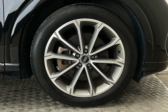 Audi Q4 e-tron 12 of 30
