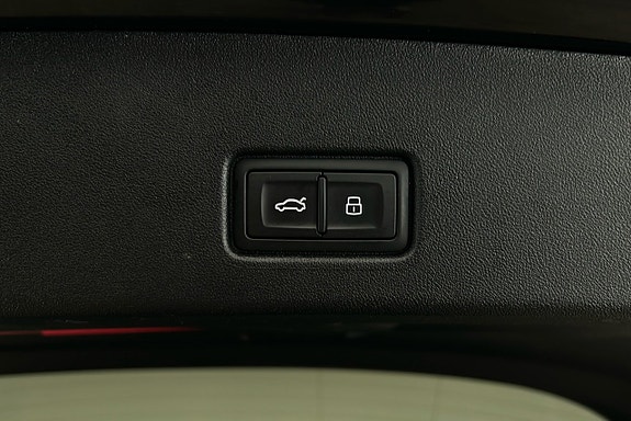 Audi Q4 e-tron 15 of 30