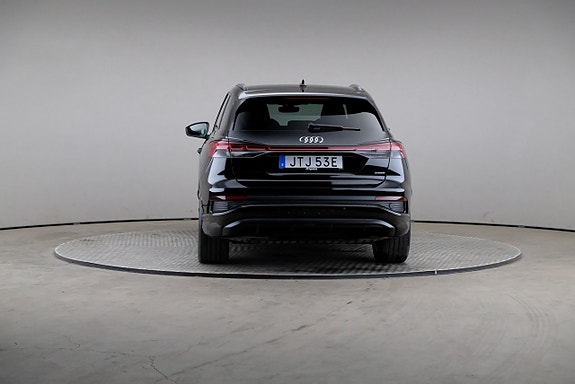 Audi Q4 e-tron 5 of 5