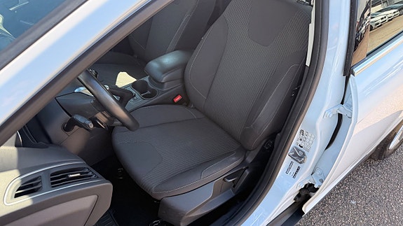 Ford Focus 11 of 30
