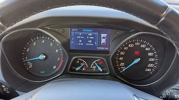 Ford Focus 13 of 30