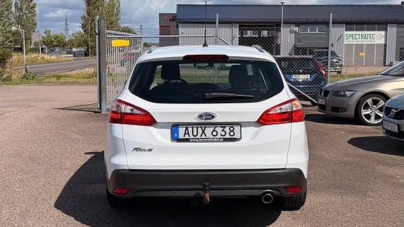 Ford Focus 5 of 5
