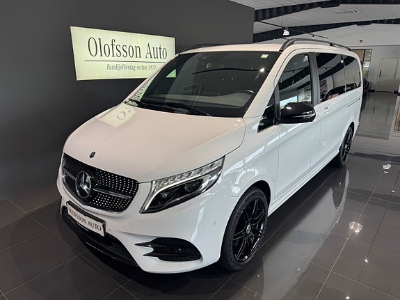 Mercedes-Benz V300 d 16 of 16