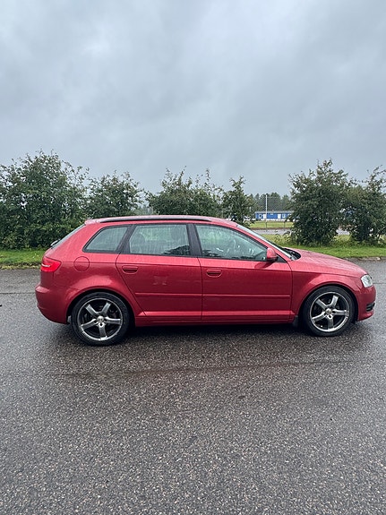 Audi A3 3 of 5